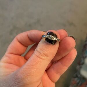 Kay jewelers diamond promise ring 1/10ct tw round cut 10k white gold